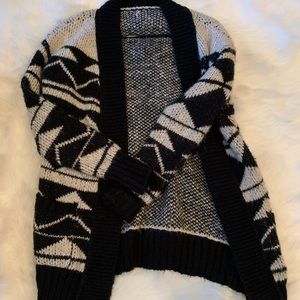Cardigan -Aztec print